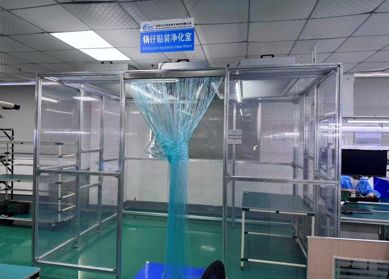 Clean assembly booth