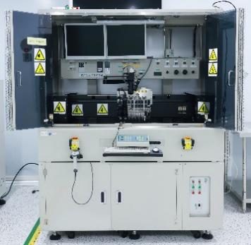 Micron-level eutectic die bonder at Sunwin's manufacturing base in Shenzhen