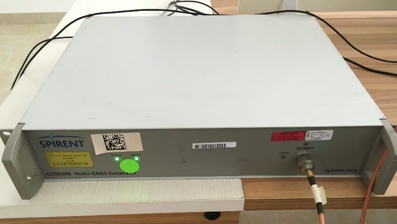 GPS/BeiDou signal simulator
